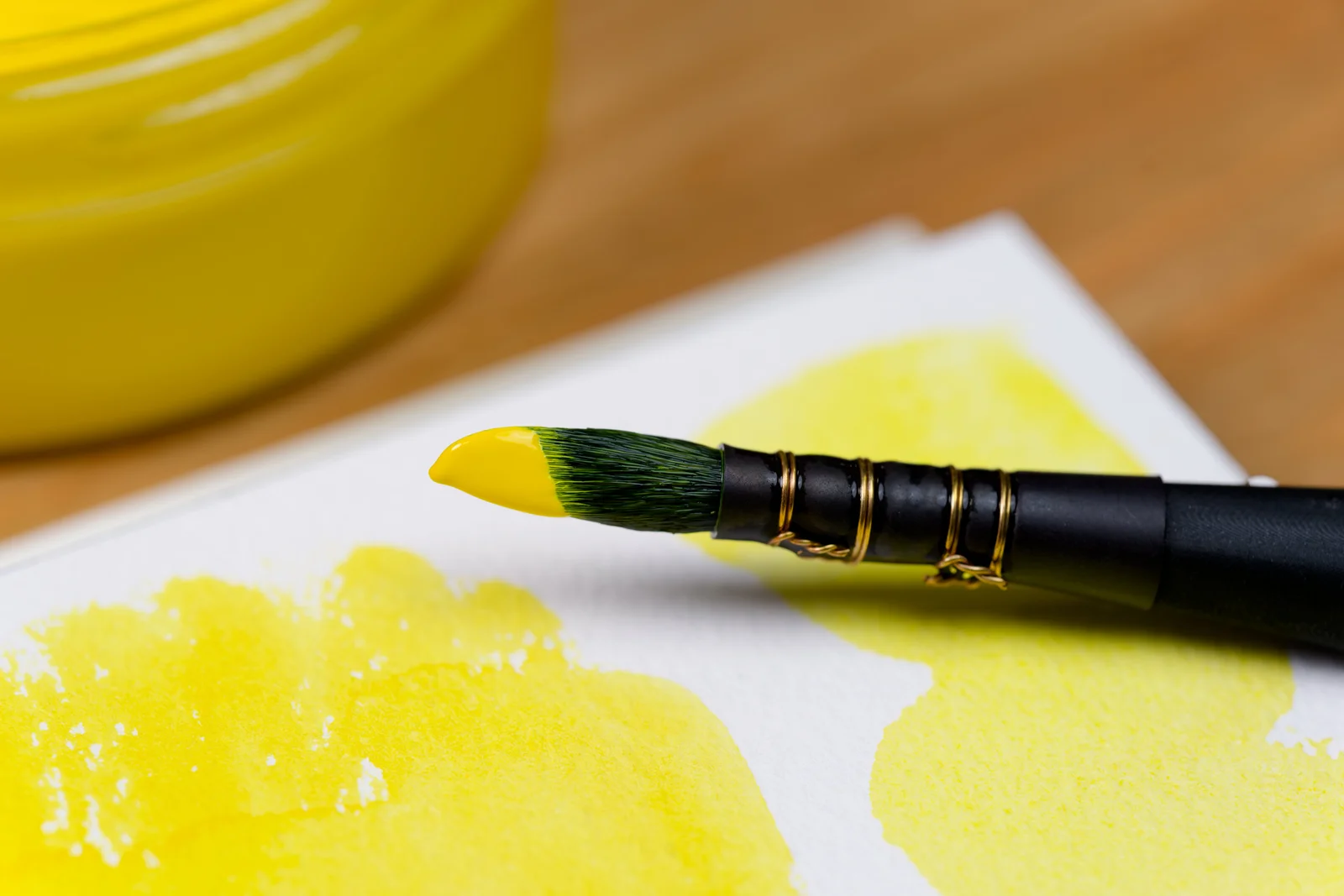 055 Utopian Yellow
